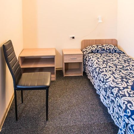 Aleksandri Hotel Tartu Bagian luar foto