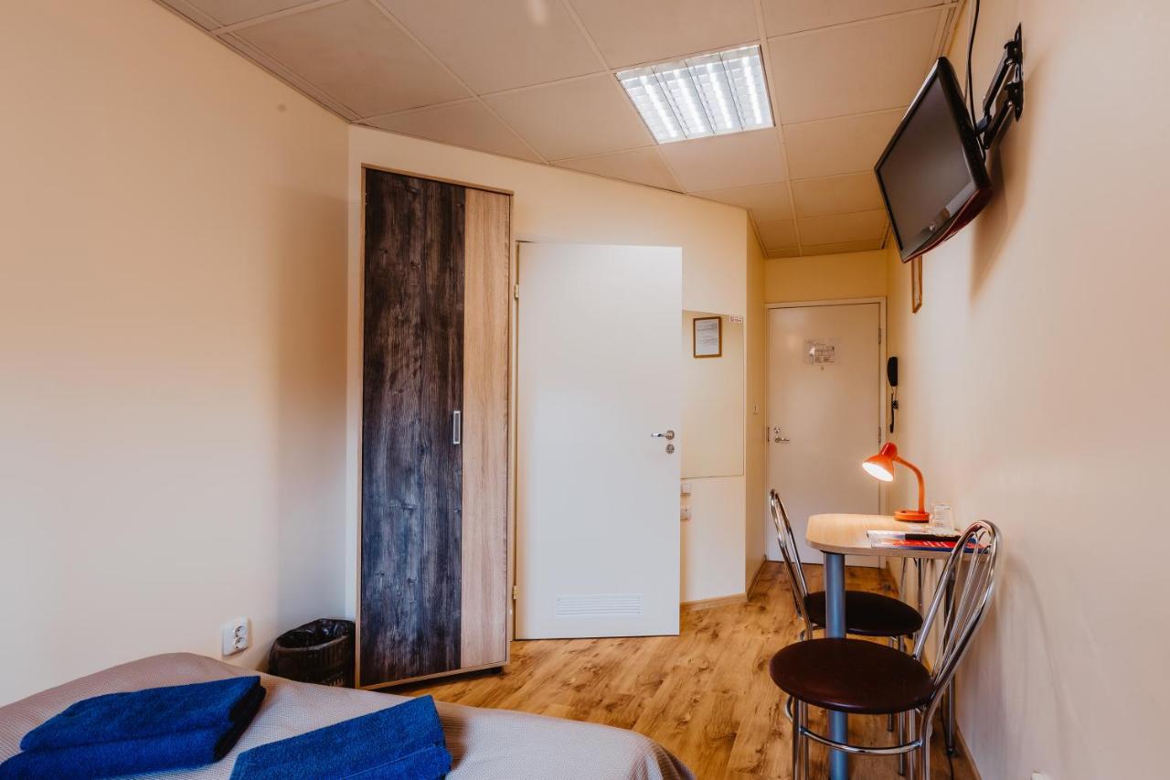 Aleksandri Hotel Tartu Bagian luar foto