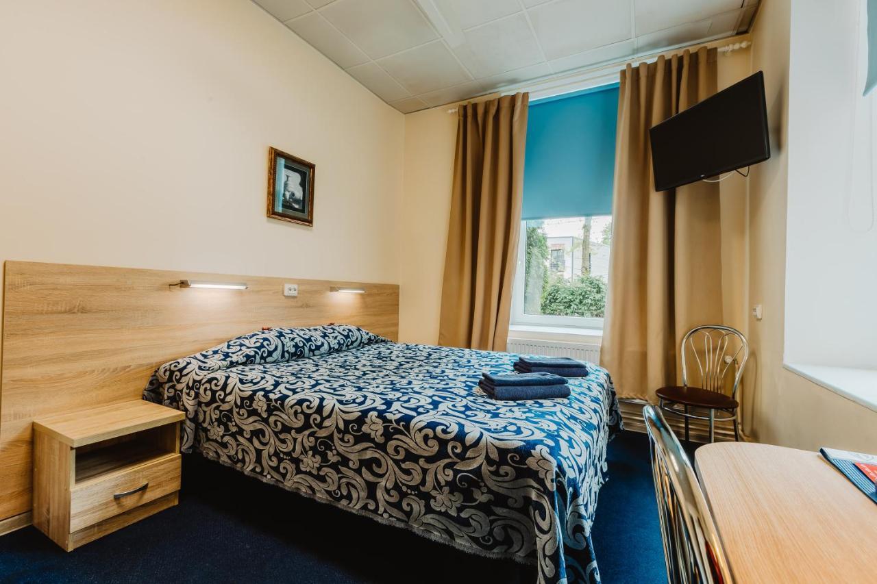 Aleksandri Hotel Tartu Bagian luar foto