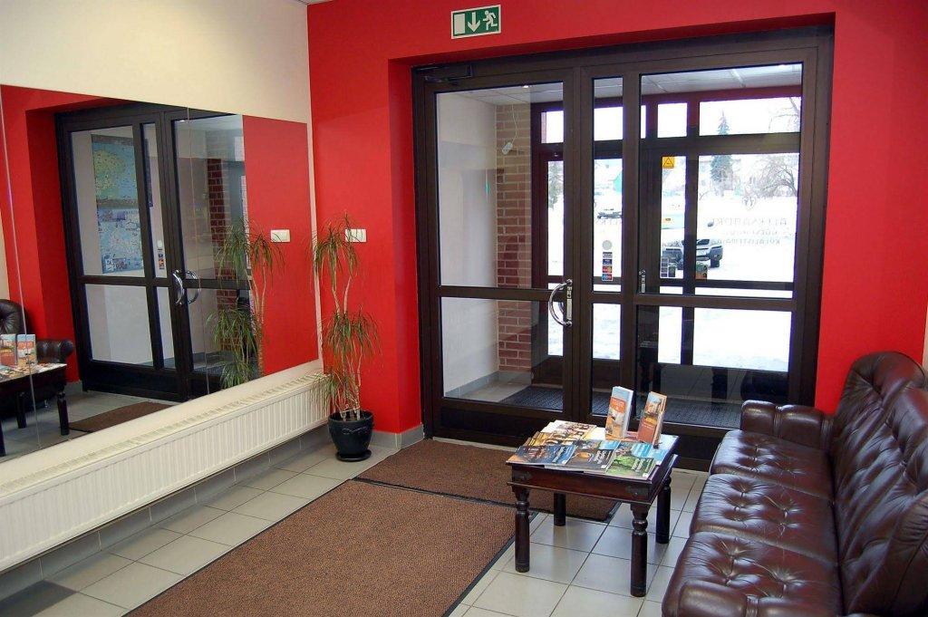 Aleksandri Hotel Tartu Bagian luar foto