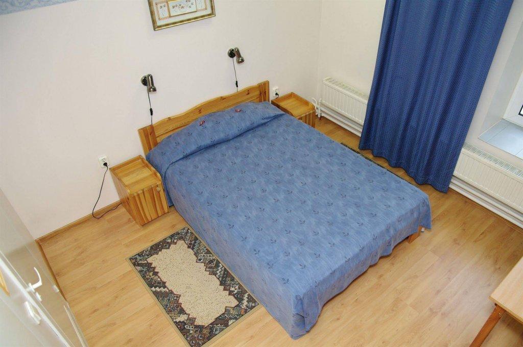 Aleksandri Hotel Tartu Bagian luar foto